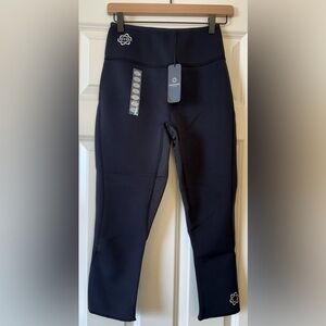 NWT Zaggora Athletic Neoprene Leggings Black Size Small